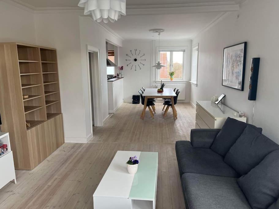 Familievenlig Lejlighed Taet Pa Amager Strand 哥本哈根 外观 照片
